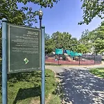 Modern D C Apartment Less Than 2 Mi To National Mall!